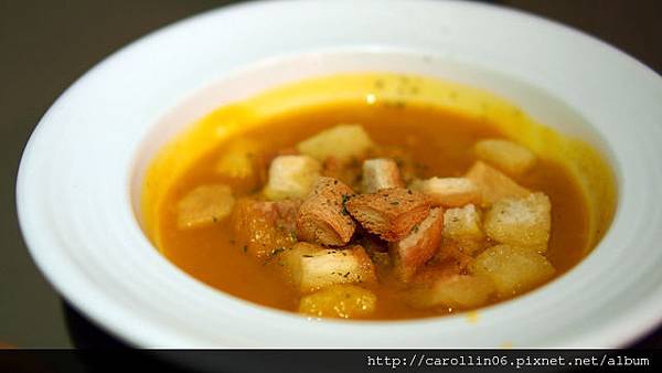 【食記】《Number Nine 9號咖啡&廚房》賣相可愛~-9號 【食記】《Number Nine 9號咖啡&廚房》賣相可愛~-9號