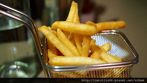 【食記】《Number Nine 9號咖啡&廚房》賣相可愛~-9號 【食記】《Number Nine 9號咖啡&廚房》賣相可愛~-9號