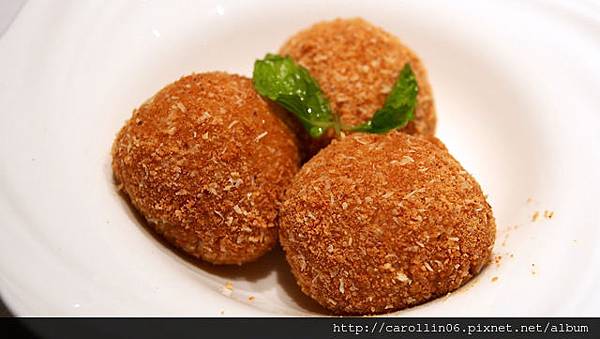 【食記】《香宮 Shang Palace》果木掛爐北京帝王烤鴨