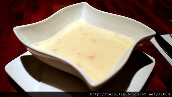 【食記】《e.181 Kitchen & Bar》茶街Loung Bar餐廳-e.181 Kitchen & Bar 【食記】《e.181 Kitchen & Bar》茶街Loung Bar餐廳-e.181 Kitchen & Bar