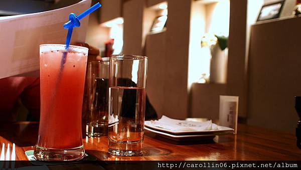 【食記】《e.181 Kitchen & Bar》茶街Loung Bar餐廳-e.181 Kitchen & Bar 【食記】《e.181 Kitchen & Bar》茶街Loung Bar餐廳-e.181 Kitchen & Bar