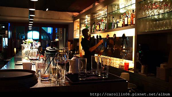 【食記】《e.181 Kitchen & Bar》茶街Loung Bar餐廳-e.181 Kitchen & Bar 【食記】《e.181 Kitchen & Bar》茶街Loung Bar餐廳-e.181 Kitchen & Bar