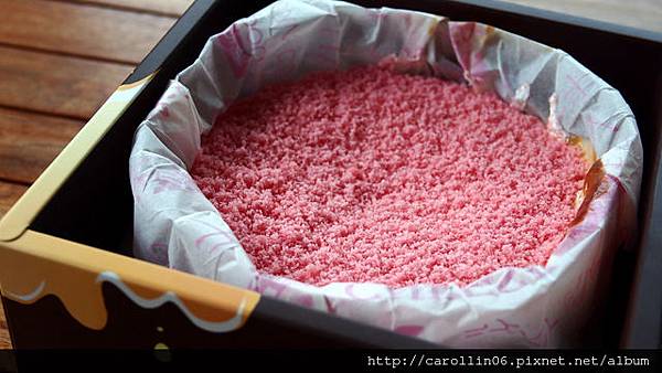 【試吃】超流動《諾亞半熟蛋糕專門店》融心乳酪蛋糕-半熟蛋糕 【試吃】超流動《諾亞半熟蛋糕專門店》融心乳酪蛋糕-半熟蛋糕