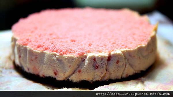 【試吃】超流動《諾亞半熟蛋糕專門店》融心乳酪蛋糕-半熟蛋糕 【試吃】超流動《諾亞半熟蛋糕專門店》融心乳酪蛋糕-半熟蛋糕