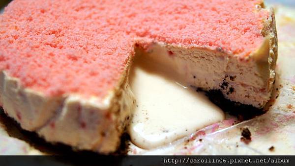 【試吃】超流動《諾亞半熟蛋糕專門店》融心乳酪蛋糕-半熟蛋糕 【試吃】超流動《諾亞半熟蛋糕專門店》融心乳酪蛋糕-半熟蛋糕