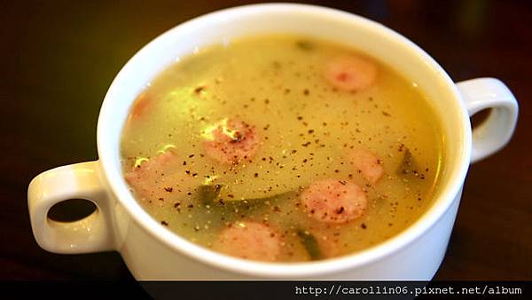 【食記】《永力旺德國豬腳》還是台式德國豬腳好!-永力旺 【食記】《永力旺德國豬腳》還是台式德國豬腳好!-永力旺