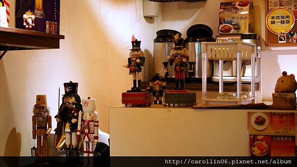 【食記】《永力旺德國豬腳》還是台式德國豬腳好!-永力旺 【食記】《永力旺德國豬腳》還是台式德國豬腳好!-永力旺