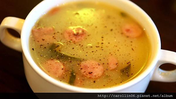 【食記】《永力旺德國豬腳》還是台式德國豬腳好!-永力旺 【食記】《永力旺德國豬腳》還是台式德國豬腳好!-永力旺