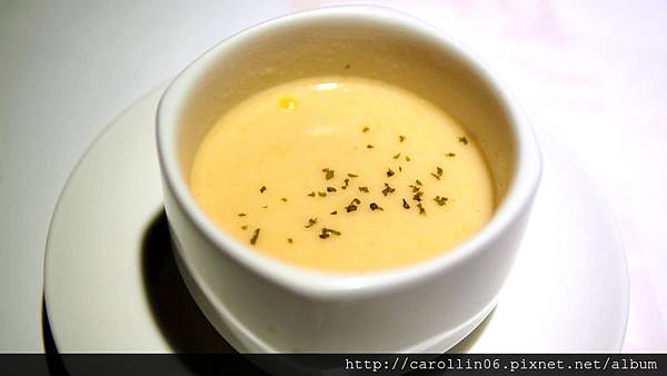 【美食】台北。大安區敦南《VOLKS 沃克牛排》平價高品質日式牛排 (邀稿)-VOLKS 【美食】台北。大安區敦南《VOLKS 沃克牛排》平價高品質日式牛排 (邀稿)-VOLKS