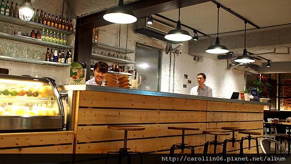 【隨興食記】《方屋 Found House》板橋新埔巷弄亮眼店-Found House 【隨興食記】《方屋 Found House》板橋新埔巷弄亮眼店-Found House