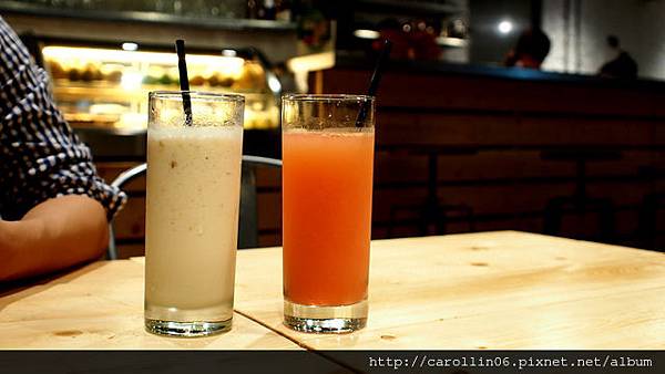 【隨興食記】《方屋 Found House》板橋新埔巷弄亮眼店-Found House 【隨興食記】《方屋 Found House》板橋新埔巷弄亮眼店-Found House