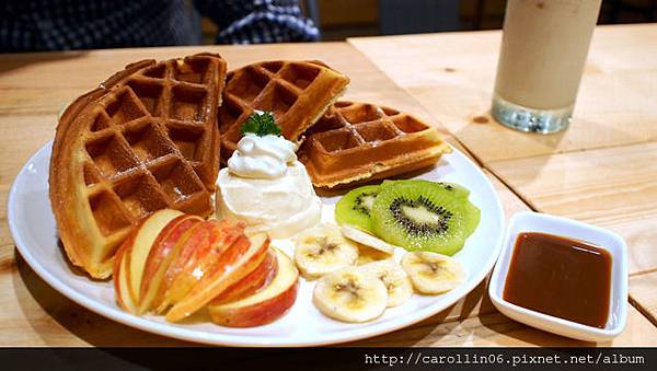 【隨興食記】《方屋 Found House》板橋新埔巷弄亮眼店-Found House 【隨興食記】《方屋 Found House》板橋新埔巷弄亮眼店-Found House