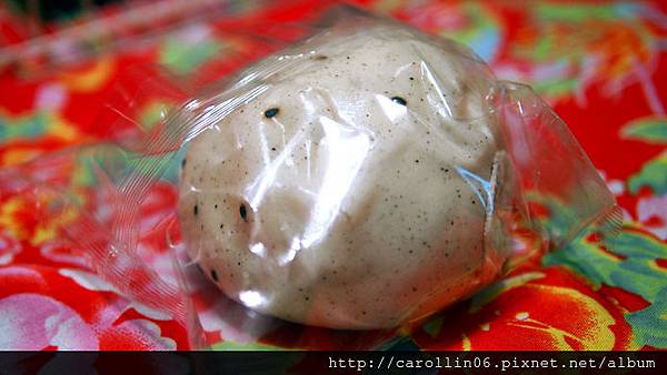 【隨興食記】《四季香頂級手工饅頭》滴水不加-手工饅頭 【隨興食記】《四季香頂級手工饅頭》滴水不加-手工饅頭