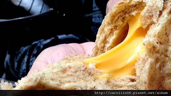 【隨興食記】《四季香頂級手工饅頭》滴水不加-手工饅頭 【隨興食記】《四季香頂級手工饅頭》滴水不加-手工饅頭