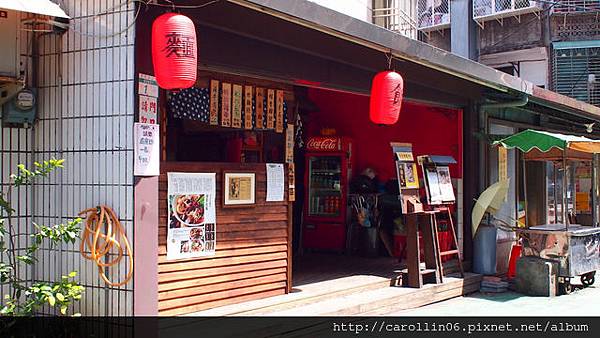 【隨興食記】《呷麵騎士》南洋風中式料理-呷麵騎士 【隨興食記】《呷麵騎士》南洋風中式料理-呷麵騎士