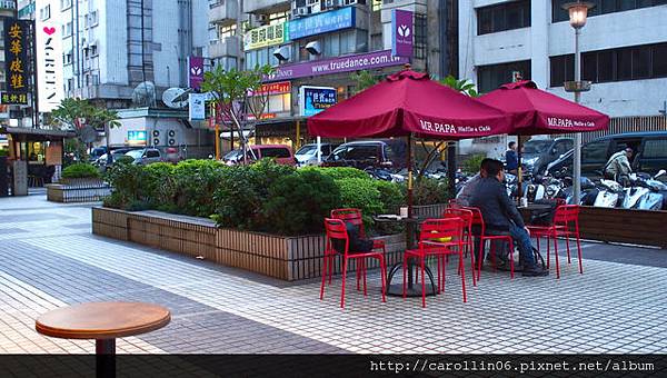 【試吃】新開幕！《MR. PAPA》進軍東區商圈！！