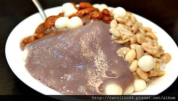 【隨興食記】《雙連圓仔湯》捷運雙連站的排隊甜品-雙連圓仔湯 【隨興食記】《雙連圓仔湯》捷運雙連站的排隊甜品-雙連圓仔湯