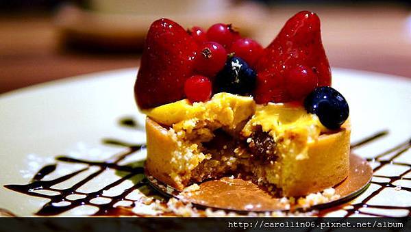 【試吃】《Eat Eat 意義Bistro》藝人常出沒的藝人店-Bistro 【試吃】《Eat Eat 意義Bistro》藝人常出沒的藝人店-Bistro