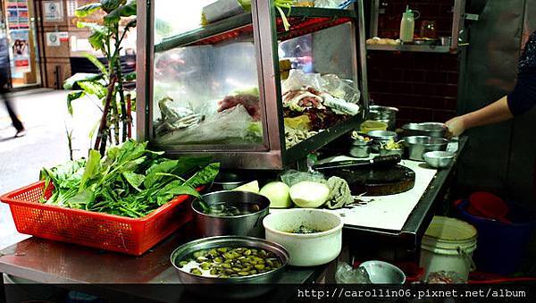 【隨興食記】基隆。《正老牌咖哩麵》巷子內的三十年老店 【隨興食記】基隆。《正老牌咖哩麵》巷子內的三十年老店