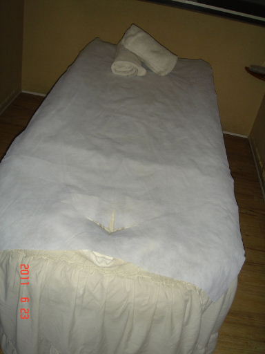 葛洛莉5.jpg 葛洛莉5.jpg