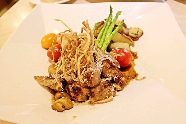 小義大利 little Italy(中華店):太浪漫了! 猶如漫步在濃濃異國風酒窖內享受美好食光‧Little Italy小義大利莊園 小義大利 little Italy(中華店):太浪漫了! 猶如漫步在濃濃異國風酒窖內享受美好食光‧Little Italy小義大利莊園