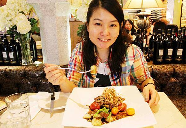 小義大利 little Italy(中華店):太浪漫了! 猶如漫步在濃濃異國風酒窖內享受美好食光‧Little Italy小義大利莊園 小義大利 little Italy(中華店):太浪漫了! 猶如漫步在濃濃異國風酒窖內享受美好食光‧Little Italy小義大利莊園