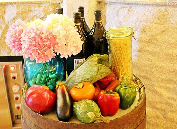 小義大利 little Italy(中華店):太浪漫了! 猶如漫步在濃濃異國風酒窖內享受美好食光‧Little Italy小義大利莊園 小義大利 little Italy(中華店):太浪漫了! 猶如漫步在濃濃異國風酒窖內享受美好食光‧Little Italy小義大利莊園