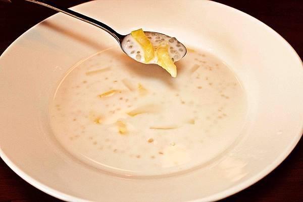 烏布雨林峇里島主題餐廳：群山圍繞隱身深山中，道地南洋異國峇里島風情‧烏布雨林主題餐廳