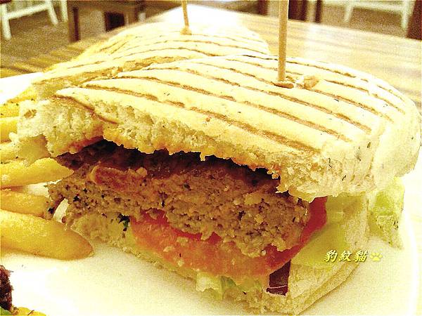 2013-11-12-12-11-56_deco_meitu_21