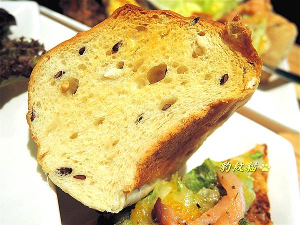 2014-05-11-22-46-23_deco_meitu_40