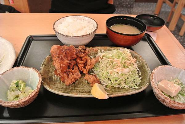 炸雞定食