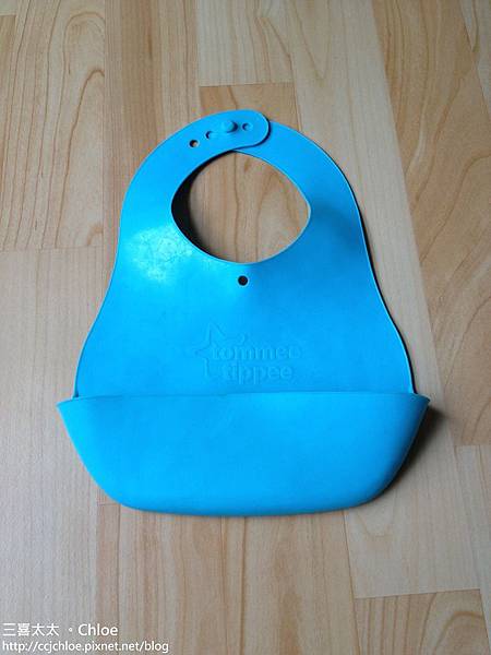 副食品用具 圍兜分享 & 評比
