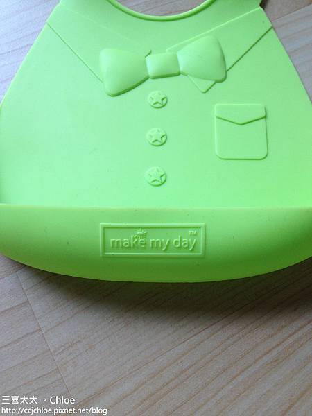 副食品用具 圍兜分享 & 評比 