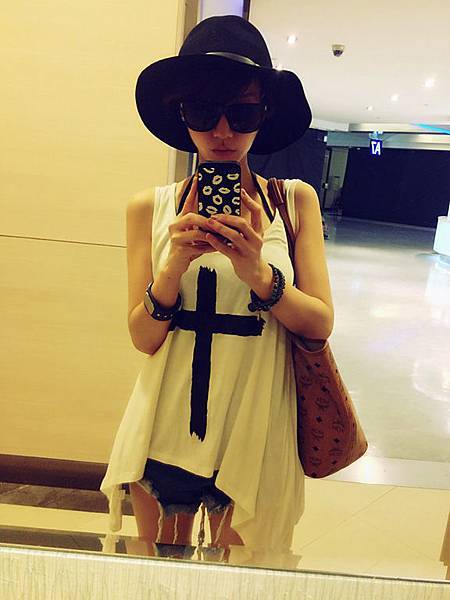 IMG_6883 (3) IMG_6883 (3)