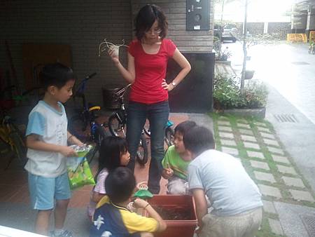 2011-05-25 17.09.14.jpg 2011-05-25 17.09.14.jpg