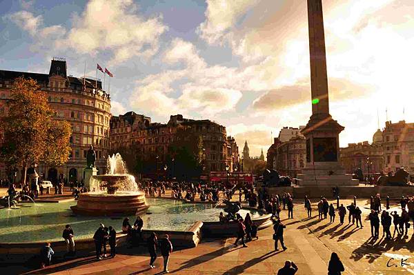 NG7 Trafalgar Square NG7 Trafalgar Square