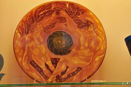 Victoria & Albert Museum glass