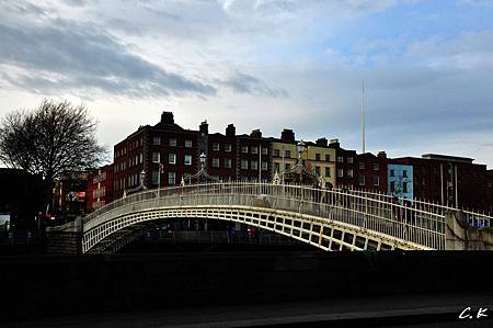 ha'penny bridge ha'penny bridge