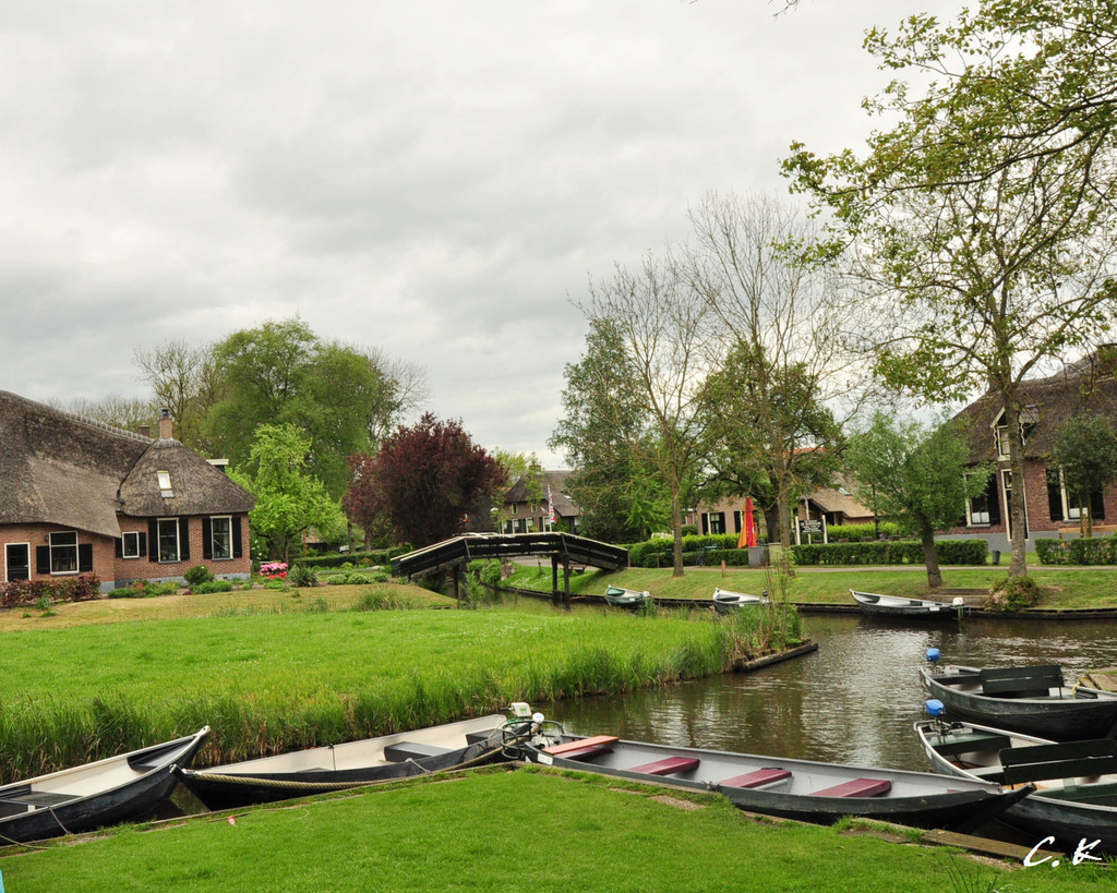 giethoorn 2.jpg giethoorn 2.jpg