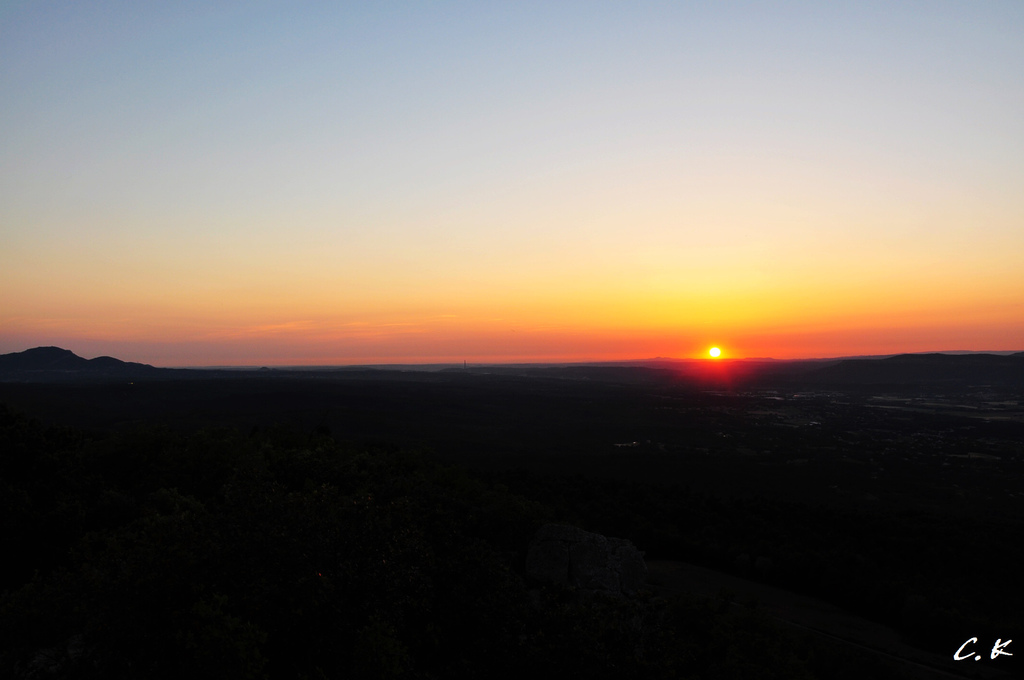 Mount Saint Victoria sunset 2.jpg Mount Saint Victoria sunset 2.jpg