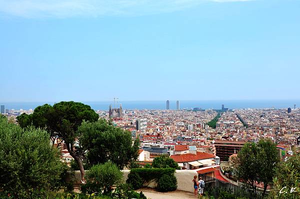 Parc Guell 2.jpg Parc Guell 2.jpg