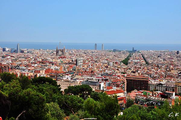 Parc Guell 4.jpg Parc Guell 4.jpg