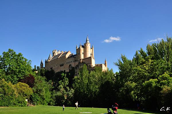 AlcAzar de Segovia 1.jpg AlcAzar de Segovia 1.jpg