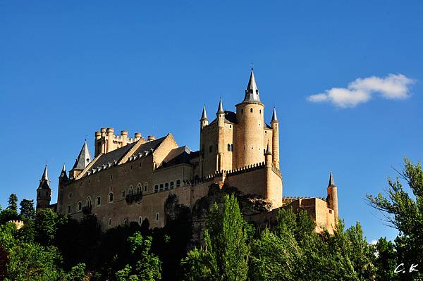 AlcAzar de Segovia 2.jpg AlcAzar de Segovia 2.jpg