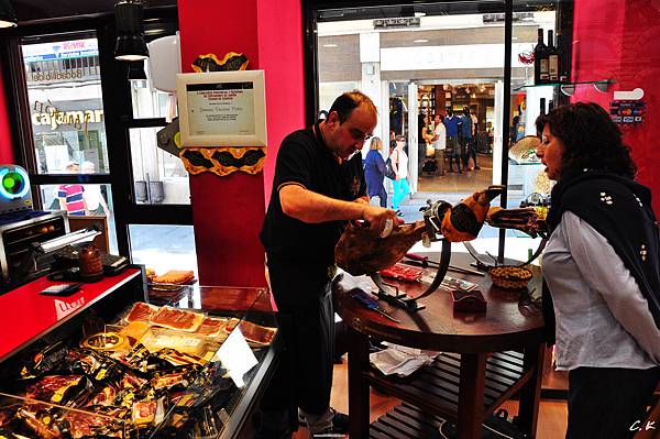 ham shop.jpg ham shop.jpg