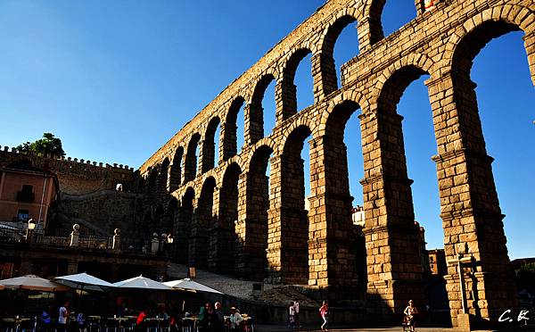 roma bridge 1.jpg roma bridge 1.jpg