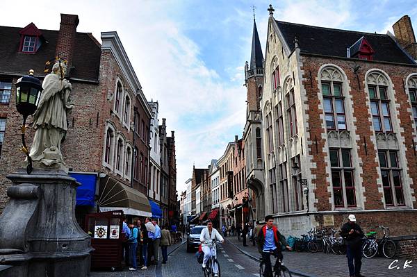 brugge river cannal 1.jpg brugge river cannal 1.jpg