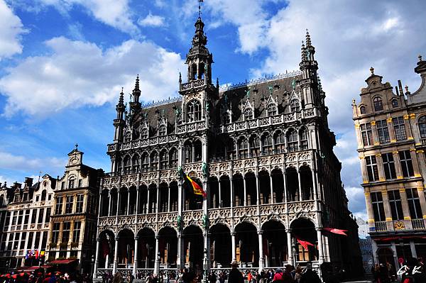 Brussel square 1.jpg Brussel square 1.jpg