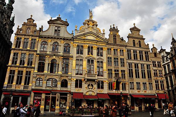 Brussel square 3.jpg Brussel square 3.jpg
