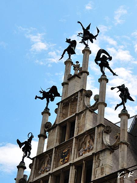 gent curving.jpg gent curving.jpg